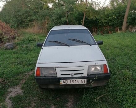 Белый ВАЗ 2109, объемом двигателя 1 л и пробегом 898 тыс. км за 650 $, фото 1 на Automoto.ua