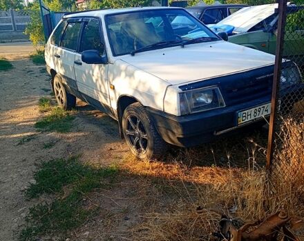 Белый ВАЗ 2109, объемом двигателя 1.5 л и пробегом 0 тыс. км за 800 $, фото 1 на Automoto.ua