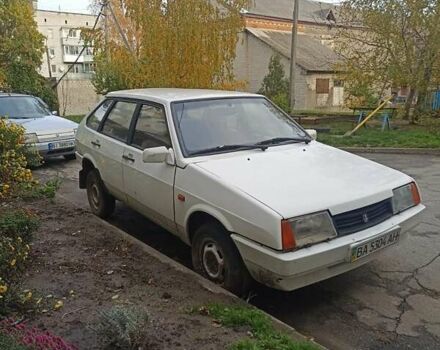 Белый ВАЗ 2109, объемом двигателя 1.3 л и пробегом 140 тыс. км за 828 $, фото 1 на Automoto.ua