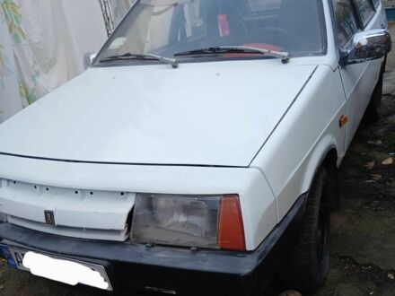 ВАЗ 2109 1992 в Тростянце на Automoto.ua Белый ВАЗ 2109, объемом двигателя 1.5 л и пробегом 200 тыс. км за 650 $, фото 1 на Automoto.ua