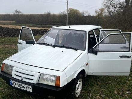 Белый ВАЗ 2109, объемом двигателя 1.1 л и пробегом 45 тыс. км за 850 $, фото 1 на Automoto.ua