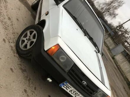 Белый ВАЗ 2109, объемом двигателя 1.3 л и пробегом 352 тыс. км за 1300 $, фото 1 на Automoto.ua