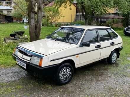 Белый ВАЗ 2109, объемом двигателя 1.3 л и пробегом 77 тыс. км за 850 $, фото 1 на Automoto.ua