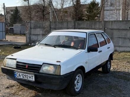 Белый ВАЗ 2109, объемом двигателя 1.5 л и пробегом 180 тыс. км за 600 $, фото 1 на Automoto.ua