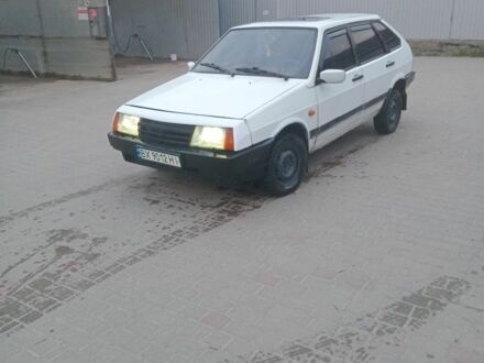 Белый ВАЗ 2109, объемом двигателя 1.3 л и пробегом 77 тыс. км за 454 $, фото 1 на Automoto.ua