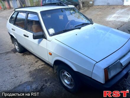 ВАЗ 2109 1993 в Южноукраинске на Automoto.ua Белый ВАЗ 2109, объемом двигателя 1.3 л и пробегом 200 тыс. км за 1000 $, фото 1 на Automoto.ua