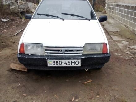 ВАЗ 2109 1993 у Надворной на Automoto.ua Білий ВАЗ 2109, об'ємом двигуна 0 л та пробігом 200 тис. км за 550 $, фото 1 на Automoto.ua