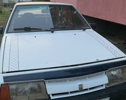 Белый ВАЗ 2109, объемом двигателя 1.8 л и пробегом 180 тыс. км за 435 $, фото 1 на Automoto.ua