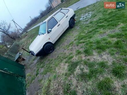 Белый ВАЗ 2109, объемом двигателя 1.5 л и пробегом 332 тыс. км за 1250 $, фото 1 на Automoto.ua