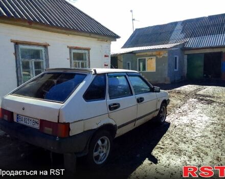 Белый ВАЗ 2109, объемом двигателя 1.3 л и пробегом 158 тыс. км за 1000 $, фото 1 на Automoto.ua