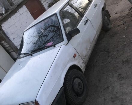 Белый ВАЗ 2109, объемом двигателя 1.5 л и пробегом 273 тыс. км за 680 $, фото 1 на Automoto.ua