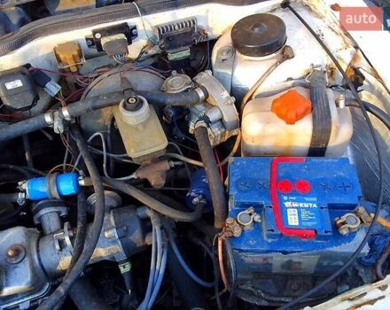 Белый ВАЗ 2109, объемом двигателя 1.3 л и пробегом 158 тыс. км за 1000 $, фото 1 на Automoto.ua