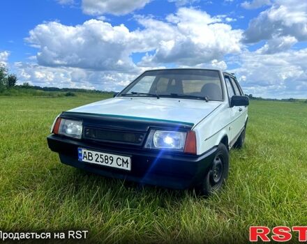 Белый ВАЗ 2109, объемом двигателя 1.3 л и пробегом 250 тыс. км за 780 $, фото 1 на Automoto.ua