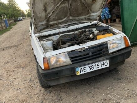 ВАЗ 2109 1995 в Соленом на Automoto.ua Белый ВАЗ 2109, объемом двигателя 1.3 л и пробегом 3 тыс. км за 336 $, фото 1 на Automoto.ua