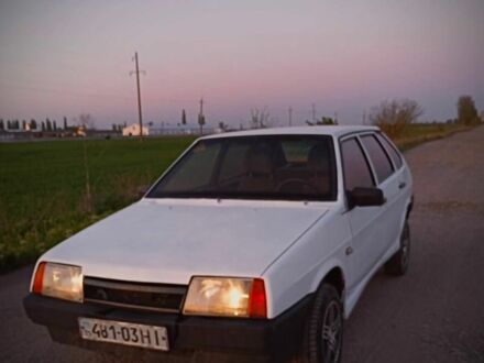 ВАЗ 2109 1995 у Новом Буге на Automoto.ua Білий ВАЗ 2109, об'ємом двигуна 0 л та пробігом 215 тис. км за 961 $, фото 1 на Automoto.ua
