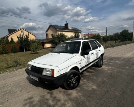 Білий ВАЗ 2109, об'ємом двигуна 1.5 л та пробігом 200 тис. км за 1052 $, фото 1 на Automoto.ua