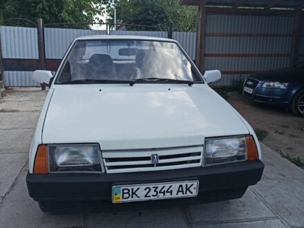 Белый ВАЗ 2109, объемом двигателя 1.3 л и пробегом 1 тыс. км за 847 $, фото 1 на Automoto.ua