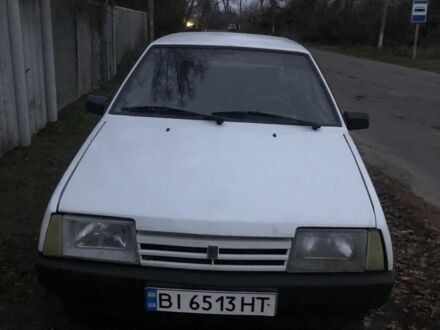 Белый ВАЗ 2109, объемом двигателя 1.3 л и пробегом 142 тыс. км за 1000 $, фото 1 на Automoto.ua