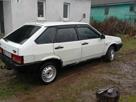 Белый ВАЗ 2109, объемом двигателя 1.5 л и пробегом 200 тыс. км за 650 $, фото 1 на Automoto.ua