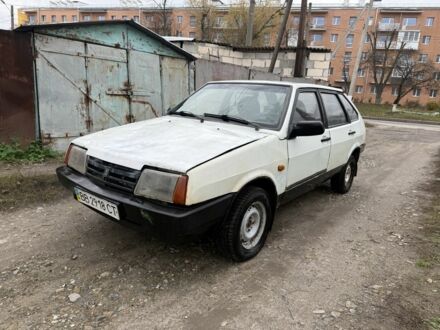 Белый ВАЗ 2109, объемом двигателя 1.5 л и пробегом 222 тыс. км за 550 $, фото 1 на Automoto.ua
