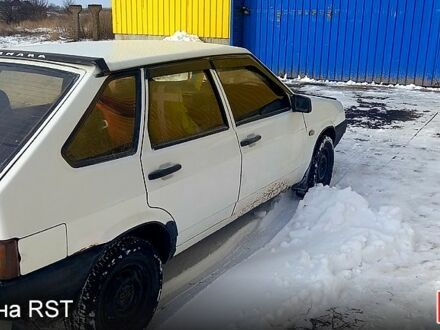 Белый ВАЗ 2109, объемом двигателя 1.5 л и пробегом 1 тыс. км за 1200 $, фото 1 на Automoto.ua
