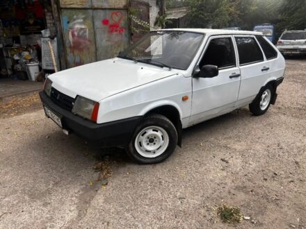 Белый ВАЗ 2109, объемом двигателя 1.5 л и пробегом 3 тыс. км за 901 $, фото 1 на Automoto.ua
