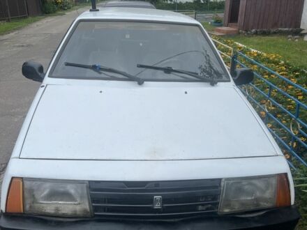 ВАЗ 2109 1996 в Вараш (Кузнецовск) на Automoto.ua Белый ВАЗ 2109, объемом двигателя 1.5 л и пробегом 2 тыс. км за 550 $, фото 1 на Automoto.ua