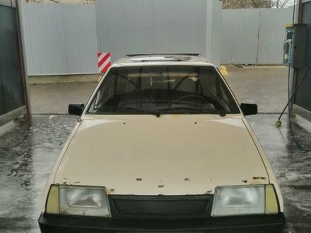 Білий ВАЗ 2109, об'ємом двигуна 1.5 л та пробігом 200 тис. км за 1450 $, фото 1 на Automoto.ua