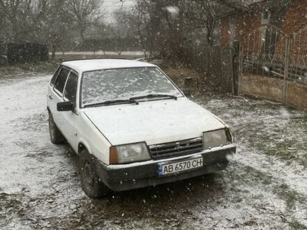 Белый ВАЗ 2109, объемом двигателя 1.5 л и пробегом 777 тыс. км за 500 $, фото 1 на Automoto.ua