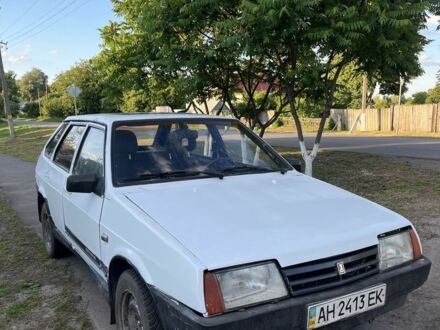Белый ВАЗ 2109, объемом двигателя 0 л и пробегом 160 тыс. км за 625 $, фото 1 на Automoto.ua