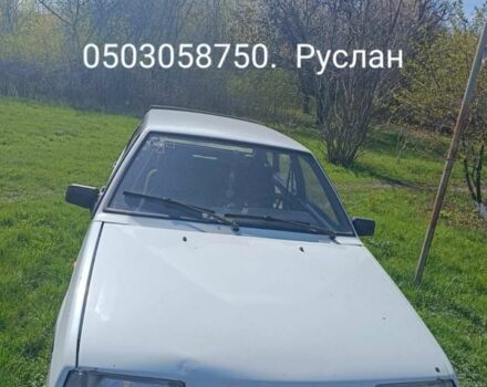 Белый ВАЗ 2109, объемом двигателя 1.5 л и пробегом 200 тыс. км за 800 $, фото 1 на Automoto.ua