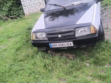 Белый ВАЗ 2109, объемом двигателя 1.5 л и пробегом 2 тыс. км за 280 $, фото 1 на Automoto.ua