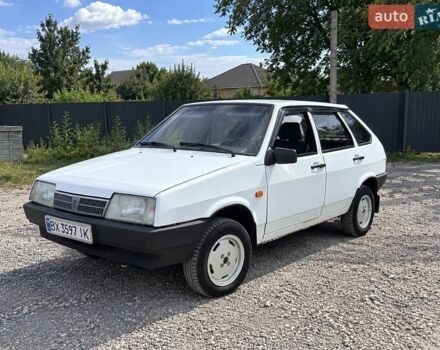 Белый ВАЗ 2109, объемом двигателя 1.5 л и пробегом 195 тыс. км за 1500 $, фото 1 на Automoto.ua