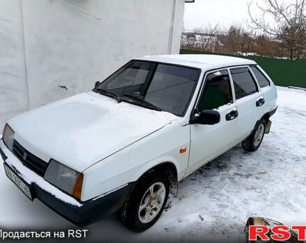 Белый ВАЗ 2109, объемом двигателя 1.5 л и пробегом 240 тыс. км за 1200 $, фото 1 на Automoto.ua