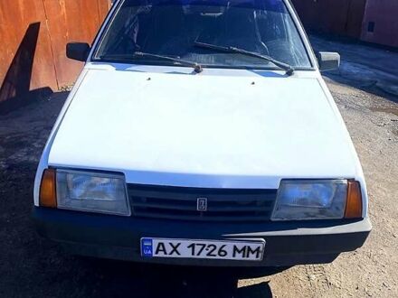 Белый ВАЗ 2109, объемом двигателя 1.6 л и пробегом 200 тыс. км за 1700 $, фото 1 на Automoto.ua