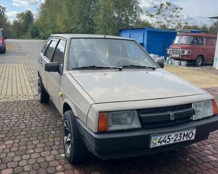 ВАЗ 2109 1985 в Черновцах на Automoto.ua Бежевый ВАЗ 2109, объемом двигателя 1.3 л и пробегом 250 тыс. км за 950 $, фото 14 на Automoto.ua