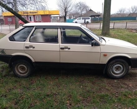 Бежевий ВАЗ 2109, об'ємом двигуна 1.5 л та пробігом 452 тис. км за 650 $, фото 3 на Automoto.ua