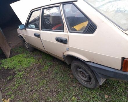 Бежевий ВАЗ 2109, об'ємом двигуна 1.3 л та пробігом 10 тис. км за 238 $, фото 7 на Automoto.ua