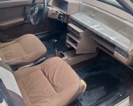 Бежевый ВАЗ 2109, объемом двигателя 1.3 л и пробегом 200 тыс. км за 450 $, фото 4 на Automoto.ua