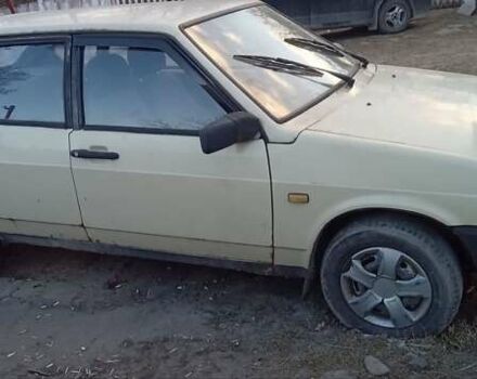 Бежевий ВАЗ 2109, об'ємом двигуна 1.5 л та пробігом 200 тис. км за 450 $, фото 2 на Automoto.ua