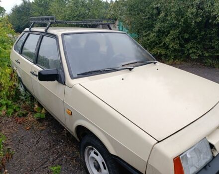 Бежевый ВАЗ 2109, объемом двигателя 1.3 л и пробегом 25 тыс. км за 2000 $, фото 1 на Automoto.ua