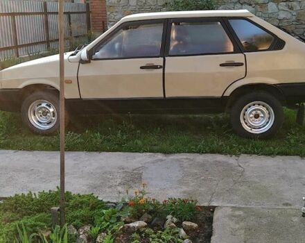 Бежевый ВАЗ 2109, объемом двигателя 1.3 л и пробегом 200 тыс. км за 1100 $, фото 2 на Automoto.ua