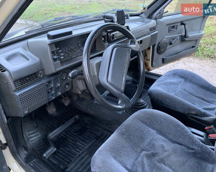 Бежевый ВАЗ 2109, объемом двигателя 1.3 л и пробегом 330 тыс. км за 830 $, фото 18 на Automoto.ua