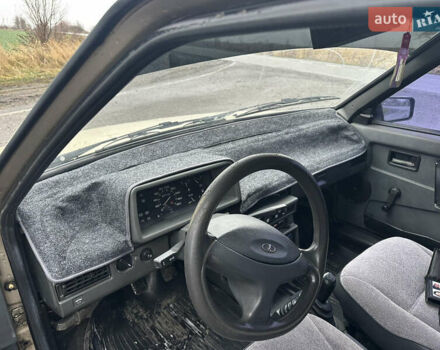 Бежевий ВАЗ 2109, об'ємом двигуна 1.3 л та пробігом 200 тис. км за 930 $, фото 6 на Automoto.ua