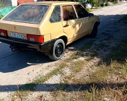 Бежевий ВАЗ 2109, об'ємом двигуна 1.5 л та пробігом 450 тис. км за 800 $, фото 2 на Automoto.ua