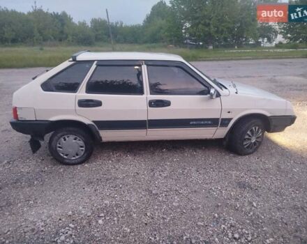 ВАЗ 2109 1990 в Хмельницком на Automoto.ua Бежевый ВАЗ 2109, объемом двигателя 1.5 л и пробегом 140 тыс. км за 1400 $, фото 2 на Automoto.ua