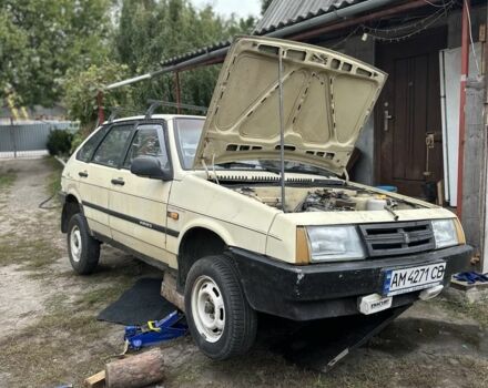 Бежевый ВАЗ 2109, объемом двигателя 1.5 л и пробегом 25 тыс. км за 620 $, фото 4 на Automoto.ua