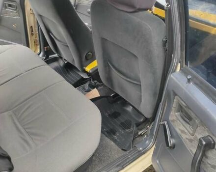 ВАЗ 2109 1990 в Тернополе на Automoto.ua Бежевый ВАЗ 2109, объемом двигателя 1.5 л и пробегом 250 тыс. км за 1500 $, фото 5 на Automoto.ua