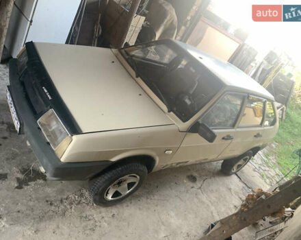 Бежевый ВАЗ 2109, объемом двигателя 1.5 л и пробегом 350 тыс. км за 700 $, фото 7 на Automoto.ua