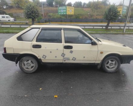 Бежевый ВАЗ 2109, объемом двигателя 1.3 л и пробегом 200 тыс. км за 900 $, фото 2 на Automoto.ua